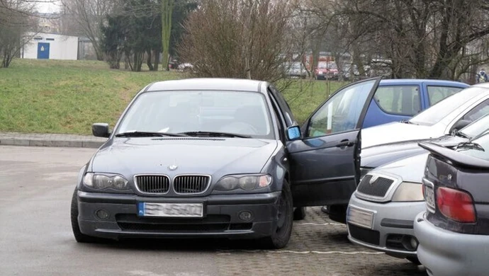 Akcja CBŚ w Piotrkowie. Ranny policjant