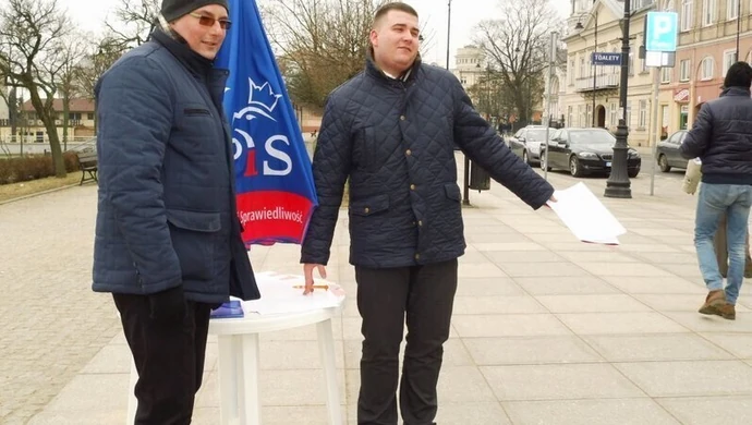 W poniedziałek zbierali podpisy, we wtorek spotkanie z Dudą