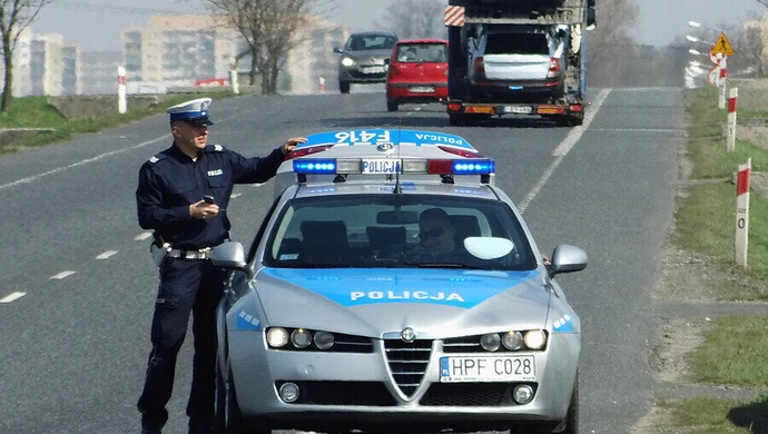 Przekroczył prędkość o 100km/h 