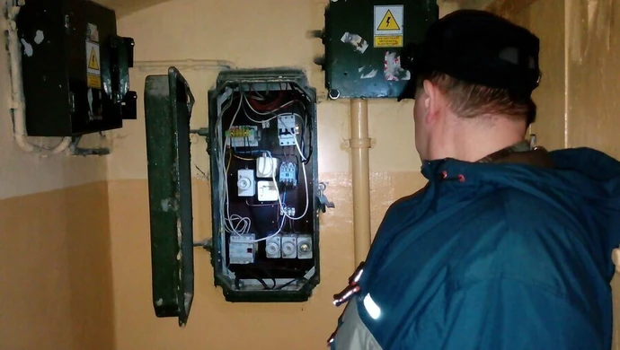 Dlaczego wieczorem w Piotrkowie zawyły syreny? 