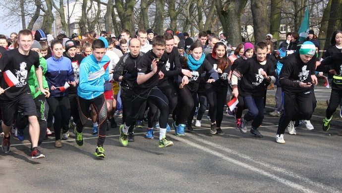 Prawie pół tysiąca osób pobiegło dla "Wyklętych" 