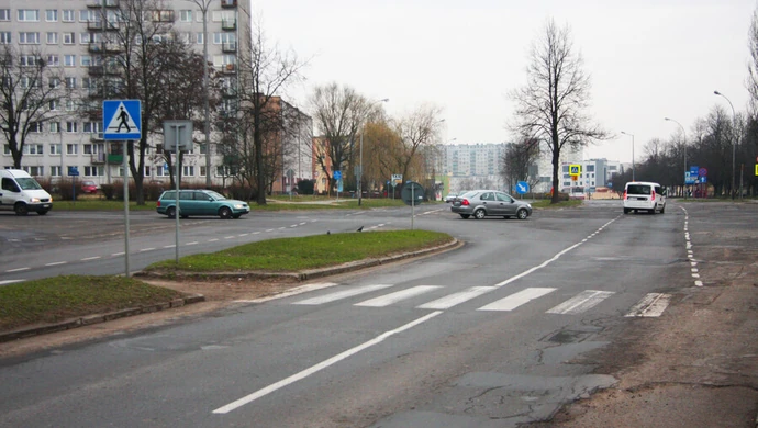 Dmowskiego/Armii Krajowej/Żelazna: Kiedy powstanie rondo?