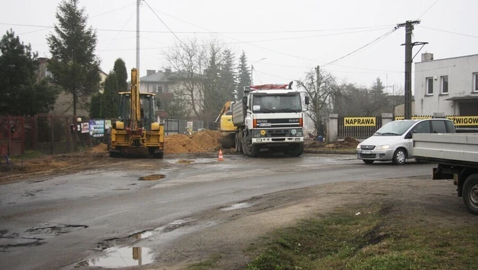 Wstrzymali prace na ulicy Rolniczej 
