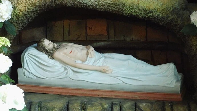 Pusty grób daje nadzieję