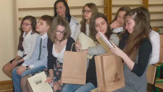 Drużyna z SP nr 11 najlepsza w konkursie &#8222;Piotrków Trybunalski &#8211; moje miasto&#8221; 