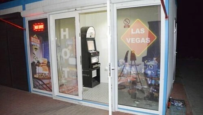 Ukradł automat do gier, został zatrzymany