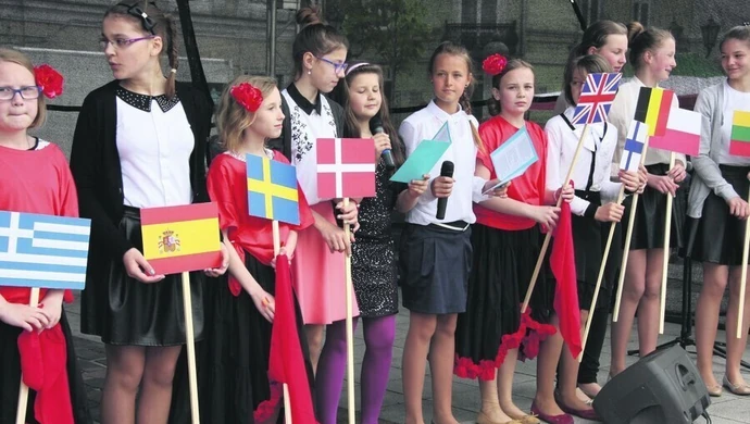 Jak Europa pomaga na innych kontynentach?