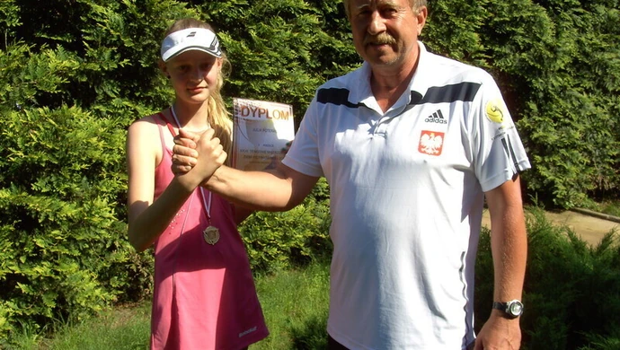 Podwójne złoto Julii, tym razem na kortach otwartych
