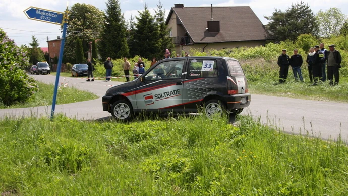 Kierowcy ścigali się w Mąkolicach i Kamiennej