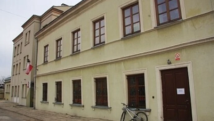 Wydalenie z zawodu i nagana. Dyrektorka i nauczycielka z SP 10 ukarane 