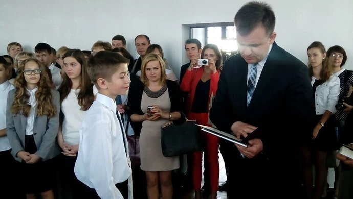 Prezydent nagrodził najlepszych uczniów 