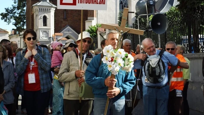 460 pielgrzymów wyruszyło z Piotrkowa