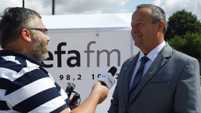 Letnie studio Strefy FM w Wolborzu 