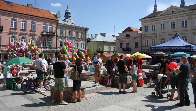 Biesiadowali w Rynku Trybunalskim