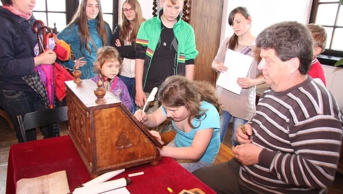 Dość nudnych wystaw! Pokażmy, co mamy najlepsze!