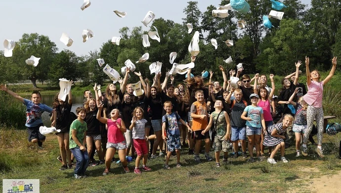 Barwnie, radośnie i kreatywnie, czyli Kolorowa Lokomotywa na półmetku