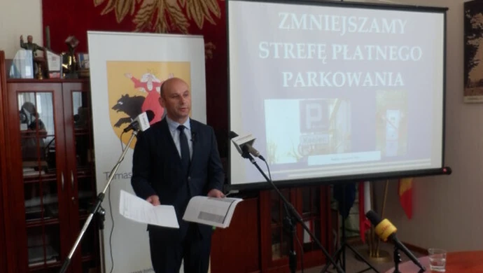 Ograniczają Strefę Płatnego Parkowania