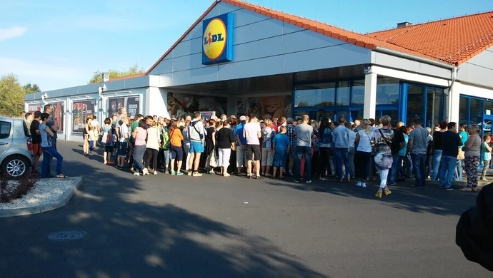 "Dawaj, to moje!", czyli piotrkowianin na zakupach [FILM]