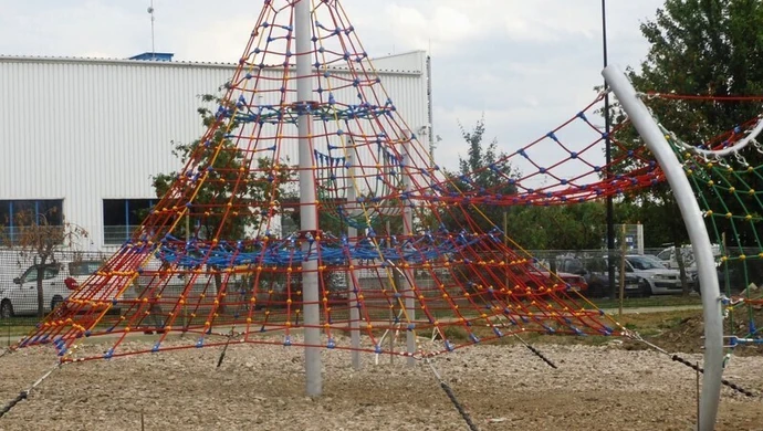 Linarium już jest. Zobacz, co się dzieje przy ul. Belzackiej! 