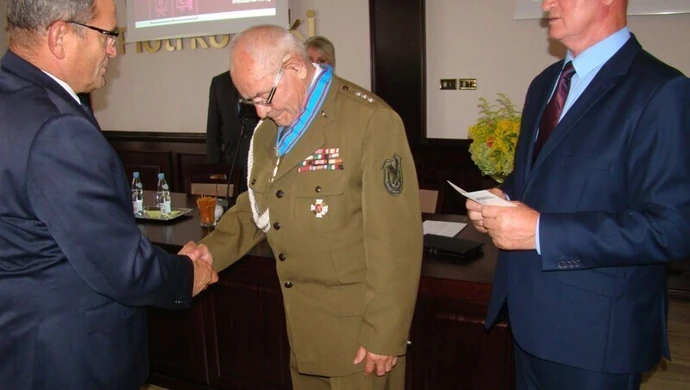 Kombatanci uhonorowali Mariana Cecotkę 