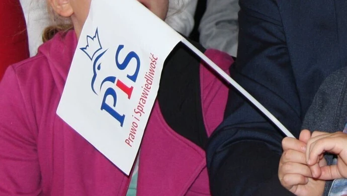 PiS zdominuje wybory w okręgu piotrkowskim?