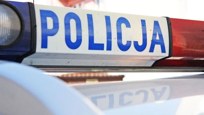 Wypadek w Sulejowie. 65-latek w szpitalu 