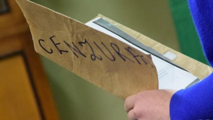 W Gimnazjum nr 4 czytają... zakazane książki 