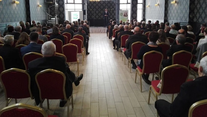 Klimczak: Proszę o mobilizację na ostatniej prostej