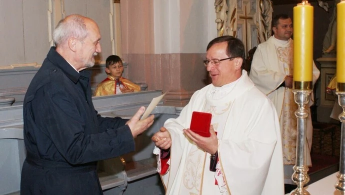 Medal dla proboszcza z Wolborza 