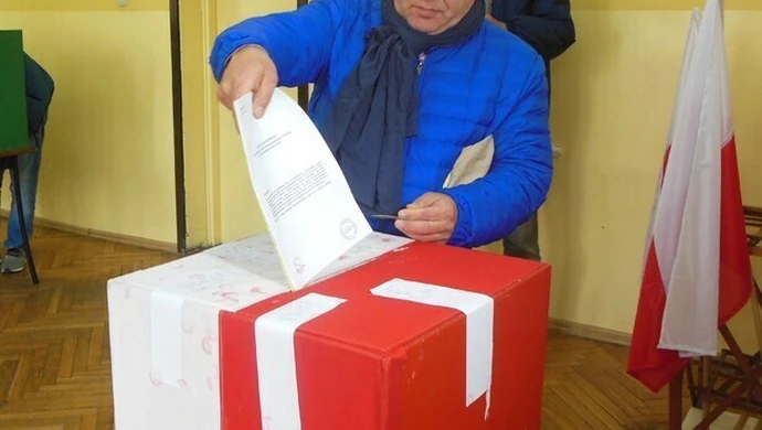 PiS wygrywa w okręgu piotrkowskim
