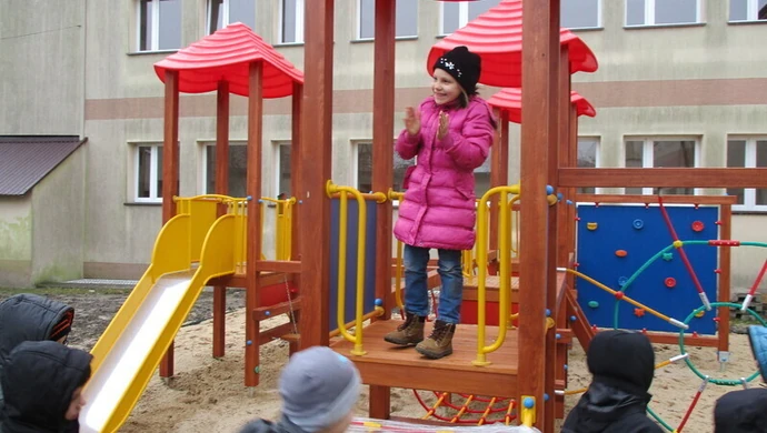 Radosne Maluchy w każdej szkole miasta i gminy Sulejów 