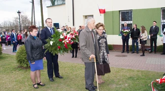 Uroczystości katyńskie w Moszczenicy 