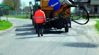 Naprawili kolejne kilometry dróg