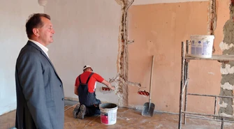 Ręczno: Rozpoczął się remont w Urzędzie Gminy