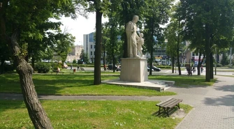 Pomagali i... czekali na karetkę