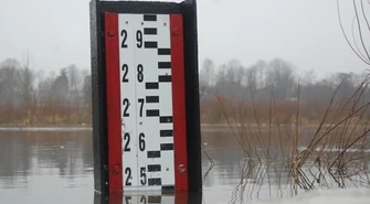 Stan  ostrzegawczy na Pilicy w Sulejowie