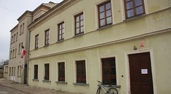 Wydalenie z zawodu i nagana. Dyrektorka i nauczycielka z SP 10 ukarane 