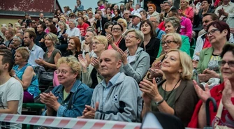 &#8222;Pasjans na dwóch&#8221; w piotrkowskim amfiteatrze 