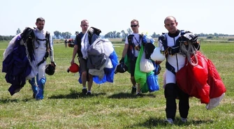 Fly Fest na lotnisku - dzień pierwszy [WIĘCEJ ZDJĘĆ]