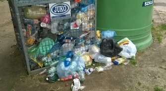 &#8222;Stawki za śmieci poszybowały w górę o 50%, a co mamy w zamian?&#8221;