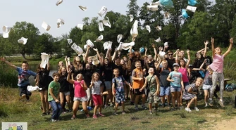 Barwnie, radośnie i kreatywnie, czyli Kolorowa Lokomotywa na półmetku