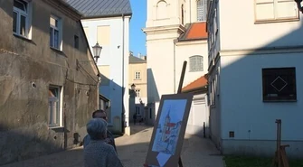 Organizują warsztaty plastyczne na Starówce 