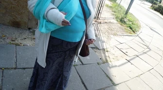 Na piotrkowskich chodnikach można skręcić kark