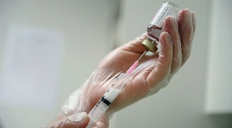 Wzrost zachorowań na krztusiec. Gdzie są szczepionki dla 6-latków?