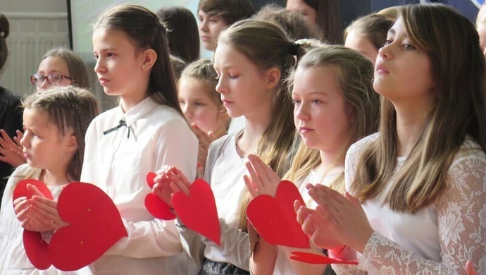 „Szesnastce” stuknęło pół wieku. Szkoła świętuje 