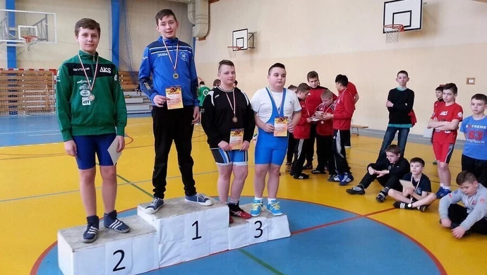 Młodzi zapaśnicy z Woli Krzysztoporskiej znów na podium