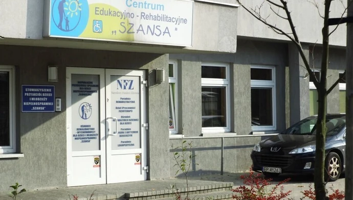 Pięć firm chce budować nową Szansę 