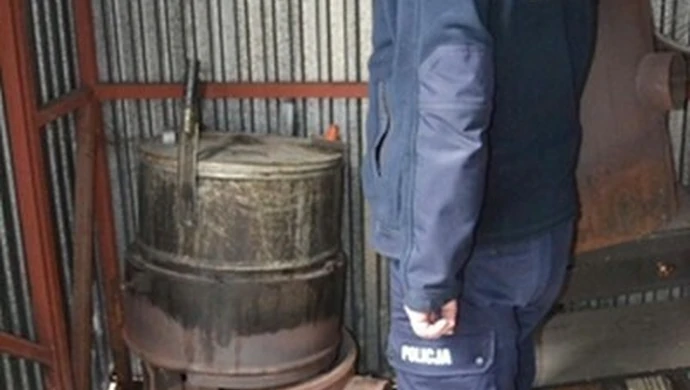 Pędził bimber, grozi mu nawet rok więzienia 