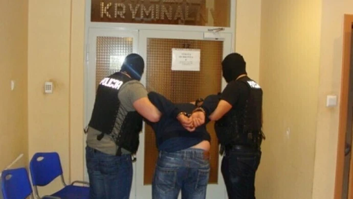 Chciał umówić się z nieletnią na seks - zatrzymała go policja