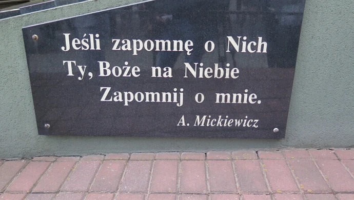 Oddali hołd zamordowanym w Katyniu